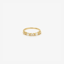 Load image into Gallery viewer, Bague Gaia 2 Diamant, or jaune, diamants blanc, face