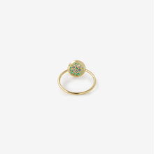 Load image into Gallery viewer, Bague Babystone 1 verte or jaune, émeraudes et saphirs bleus dos