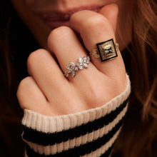 Load image into Gallery viewer, Camélia bague diamant Sophie d'Agon