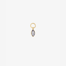 Load image into Gallery viewer, Charm piercing saphir Bleu lavande Or 18 carats Sophie d'Agon Face