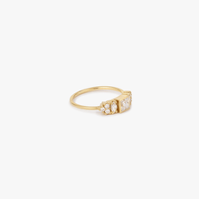 Load image into Gallery viewer, Ginger bague 2 diamant or jaune, diamants blancs, profil
