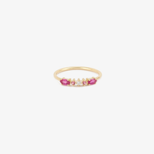 Load image into Gallery viewer, Gaia Bague 6 Amor or jaune 18 carats, saphirs padparadscha, rubies, diamant blanc, face
