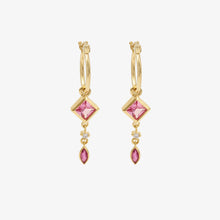 Load image into Gallery viewer, Nymphéa Boucles d&#39;Oreilles 1 Roses, or jaune , saphir rose , diamants, face
